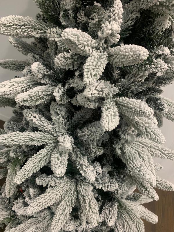 Albero saint moriz slim innevato 180 cm