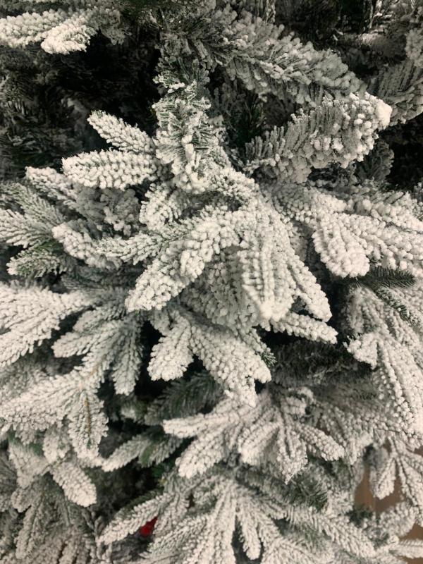 Albero monte bianco delux innevato h. 180 cm